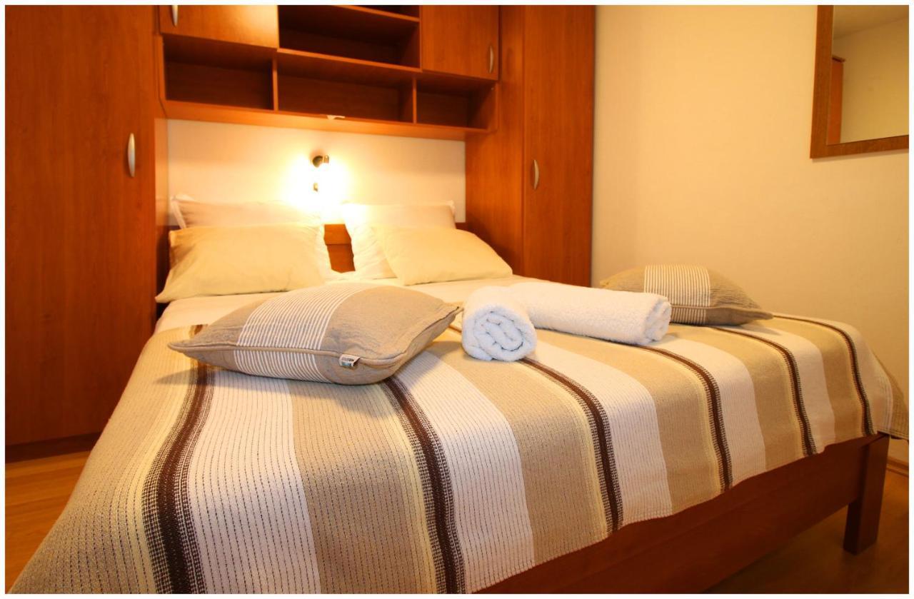 Apartament Elvis